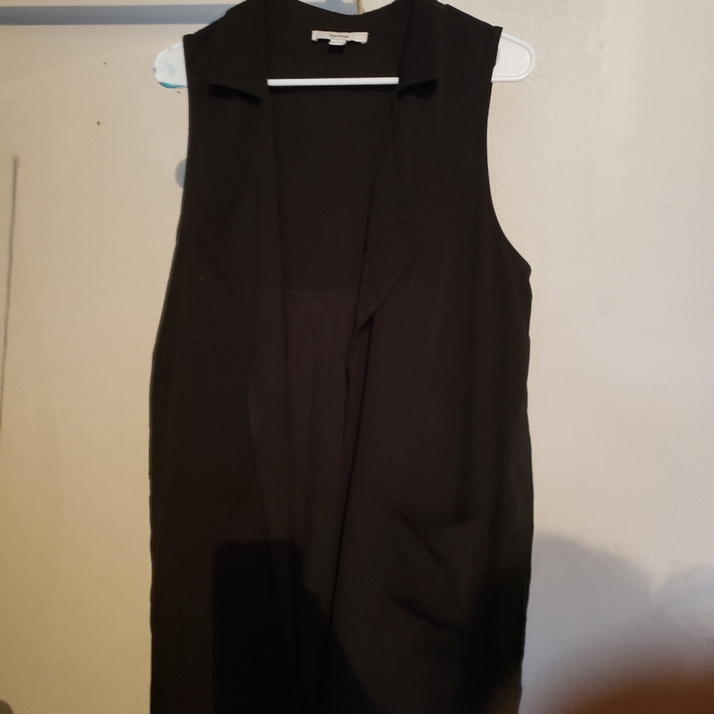 Kenzie med sleeveless jacket
